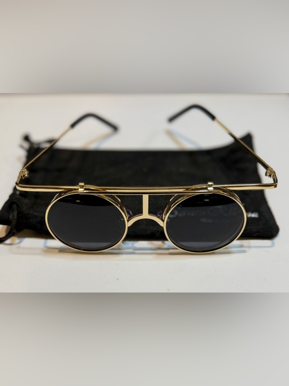 Steampunk Flip-Up Round Sunglasses Gold Frame w/Soft Bag - Picture 7 of 7